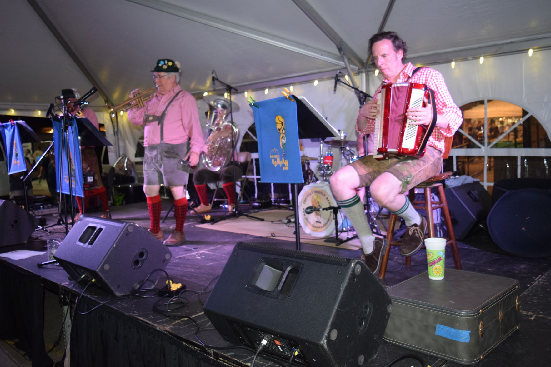 Hoppin oct. 15 (74).JPG